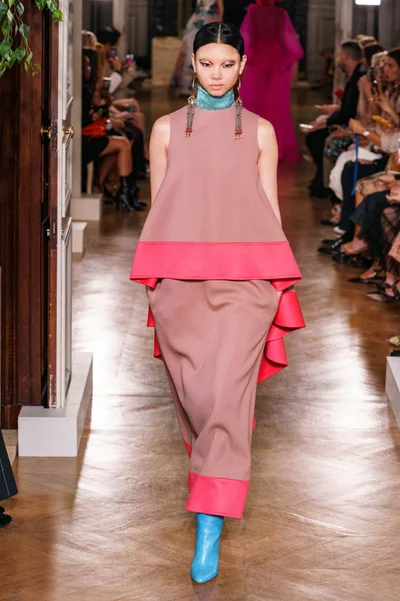 Look 32